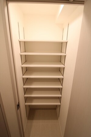 ジオエント中野弥生町の物件内観写真